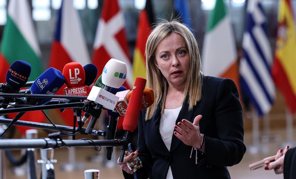 Qeveria italiane ndalon perdorimin e fjaleve angleze, 100 mije euro gjobe
